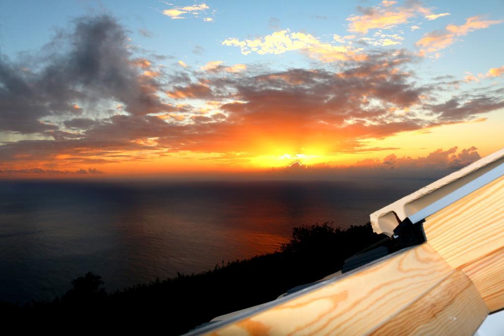 Madeira Native Motion Apartment Ponta do Pargo Quarto foto